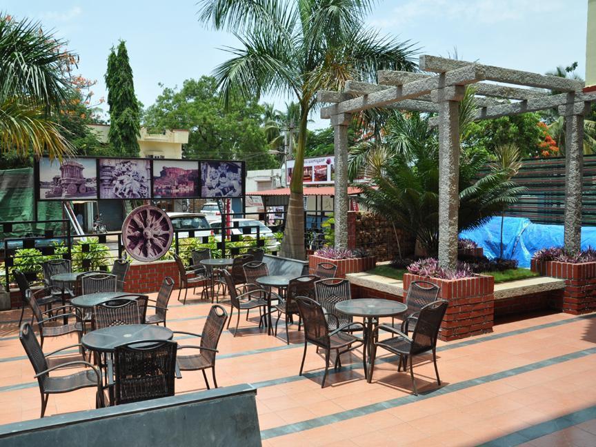Hotel Hampi International Hospet Exterior photo